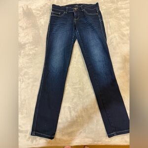NY&Co SoHo curve jeggings- dark wash- size 6-fit more like an 8.